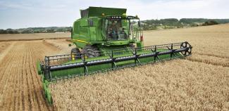 Moissonneuse-batteuses John Deere T 560 i