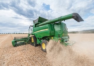 Moissonneuse-batteuses John Deere T670 