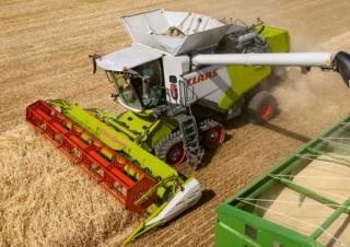 Moissonneuse-batteuses Claas Trion 530 TerraTrac   