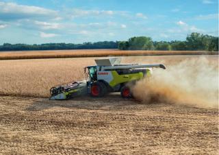 Moissonneuse-batteuses Claas Trion 740
