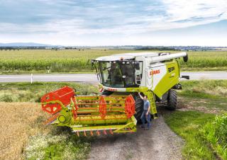 Moissonneuse-batteuses Claas Tucano 450