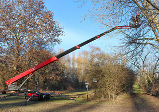 Nacelles à bras articulés Nacelles à bras articulés sur chenilles Hinowa TeleCrawler 22S