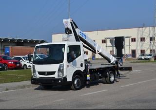 Nacelles télescopiques Nacelles télescopiques sur camion CTE B-Lift 18