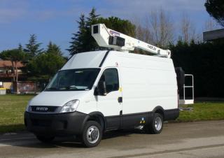 Nacelles télescopiques Nacelles télescopiques sur camion GSR E140TJV Basic 