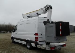 Nacelles télescopiques Nacelles télescopiques sur camion Danilift PD175V