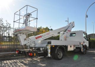 Nacelles télescopiques Nacelles télescopiques sur camion CMC PLA190