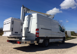 Nacelles télescopiques Nacelles télescopiques sur camion Danilift PV155V