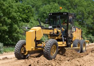 Niveleuses Caterpillar 120 AWD