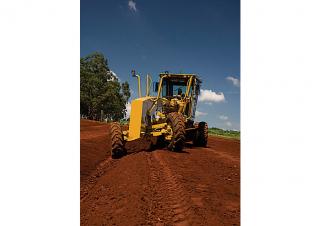 Niveleuses Caterpillar 120K2