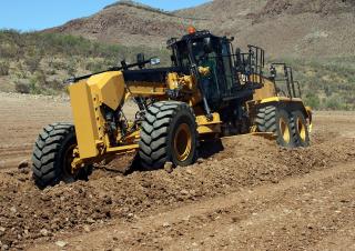 Niveleuses Caterpillar 16M3