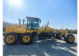 Niveleuses XCMG GR215 