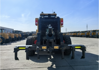 Niveleuses XCMG GR3005T Pro