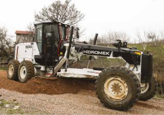 Niveleuses Hidromek HMK 600 MG