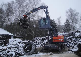 Excavatrice sur pneus Atlas 200 MH