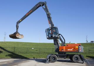 Excavatrice sur pneus Atlas 350 MH