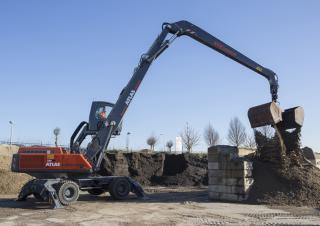 Excavatrice sur pneus Atlas 350 MH