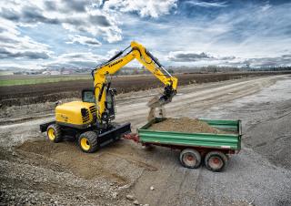 Excavatrice sur pneus Yanmar B 110 PB