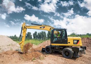 Excavatrice sur pneus Caterpillar M317D2