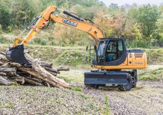 Excavatrice sur pneus Case WX148