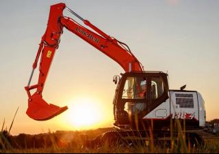 Excavatrice sur chenilles Link-Belt 130 X4