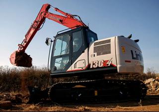 Excavatrice sur chenilles Link-Belt 130 X4