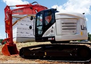 Excavatrice sur chenilles Link-Belt 245 X4 Spin Ace