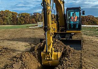 Excavatrice sur chenilles Caterpillar 311 F L RR