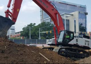 Excavatrice sur chenilles Link-Belt 750 X4