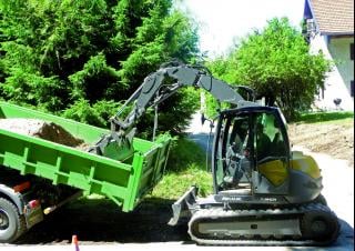 Excavatrice sur chenilles Mecalac 8MCR