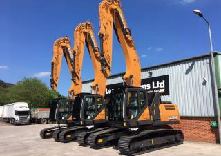 Excavatrice sur chenilles Case CX290D SL