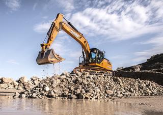 Excavatrice sur chenilles Case CX350D