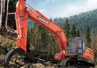 Excavatrice sur chenilles Doosan DX220AF
