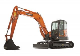 Excavatrice sur chenilles Doosan DX85R-3