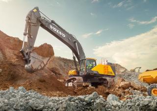 Excavatrice sur chenilles Volvo EC750E