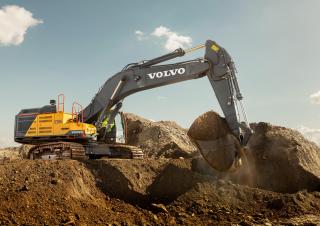 Excavatrice sur chenilles Volvo EC750E