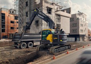 Excavatrice sur chenilles Volvo ECR145EL