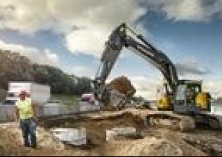 Excavatrice sur chenilles Volvo ECR355E