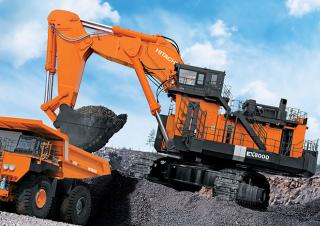 Excavatrice sur chenilles Hitachi EX8000-6
