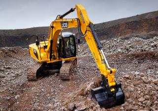 Excavatrice sur chenilles JCB JS 210 NLC