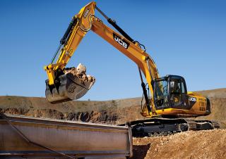 Excavatrice sur chenilles JCB JS 240 NLC