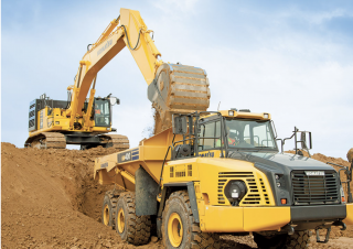 Excavatrice sur chenilles Komatsu PC650LC-11