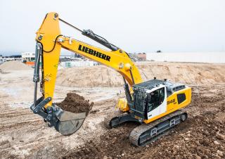 Excavatrice sur chenilles Liebherr R 946