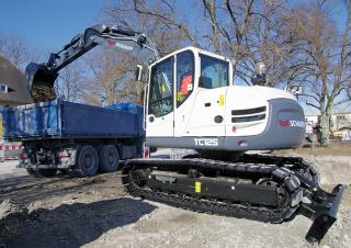 Excavatrice sur chenilles Schaeff TC 125