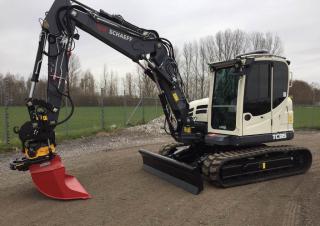 Excavatrice sur chenilles Schaeff TC 85