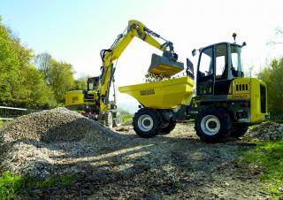 Excavatrice sur pneus Wacker Neuson EW 100
