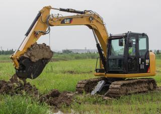 Excavatrice sur chenilles Caterpillar 30700