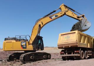 Excavatrice sur chenilles Caterpillar 349E L