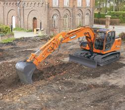 Excavatrice sur chenilles Doosan DX 140 LC