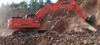 Excavatrice sur chenilles Doosan DX235NLC
