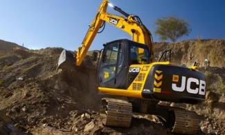 Excavatrice sur chenilles JCB JS 130 LC